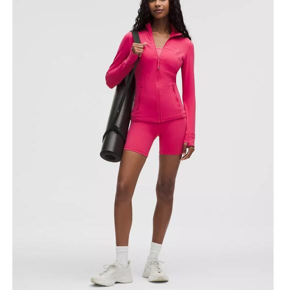 Lululemon Raspberry Coulis Align™ High-Rise Short 6" Size 2 - Picture 10 of 10